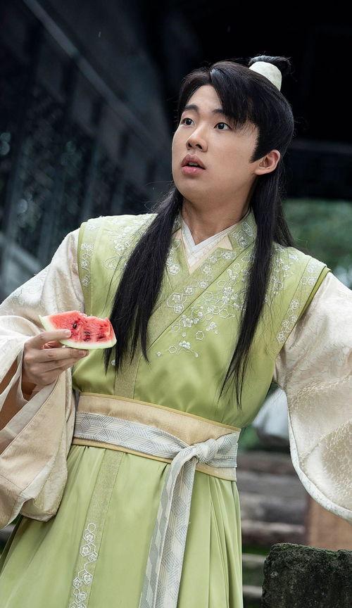 娱乐圈王源爆料事件,揭秘明星背后的真实生活  第2张